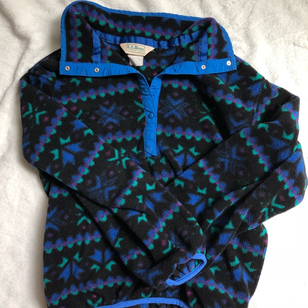 LL BEAN cropped pull over